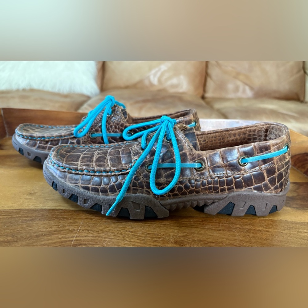 FERRINI Alligator Print Leather Shoes